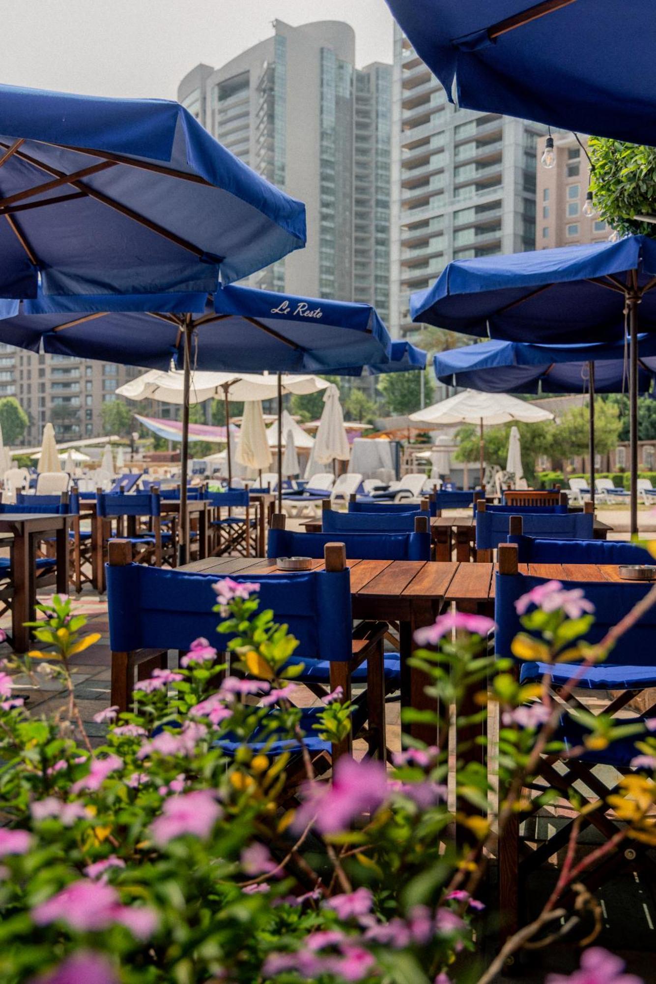 Hotel Saint Georges Beirut Al Marfa' Bagian luar foto