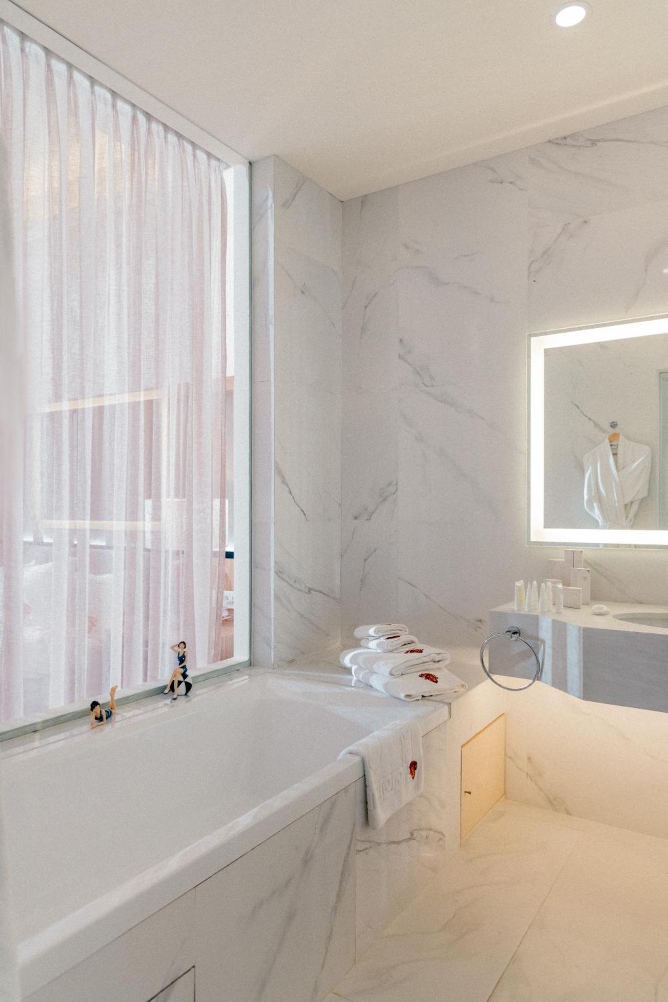 Hotel Saint Georges Beirut Al Marfa' Bagian luar foto
