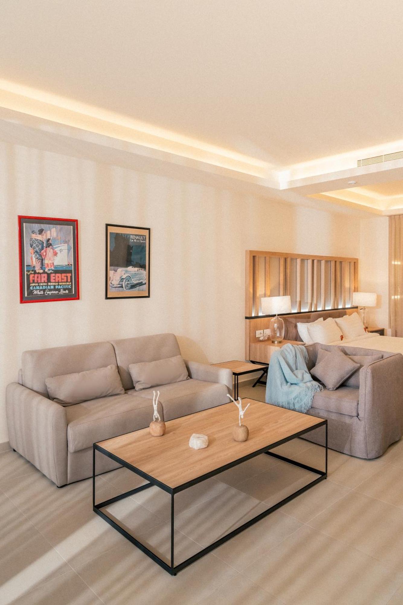 Hotel Saint Georges Beirut Al Marfa' Bagian luar foto